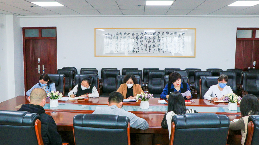 2022年11月10日  机关第二党支部主题党日 (11)_调整大小.jpg